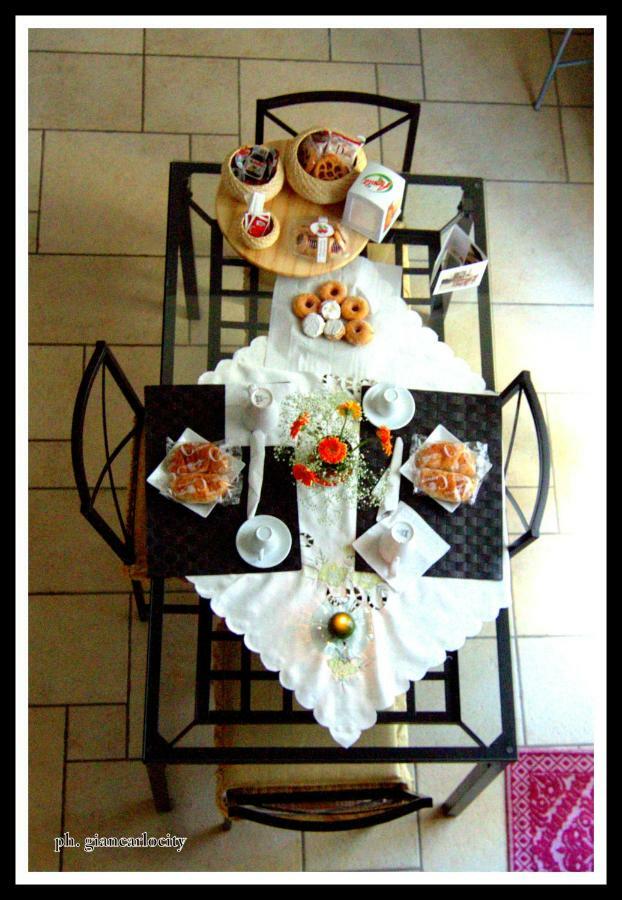 Spicchi Di Sole Bed and Breakfast Νάπολη Εξωτερικό φωτογραφία