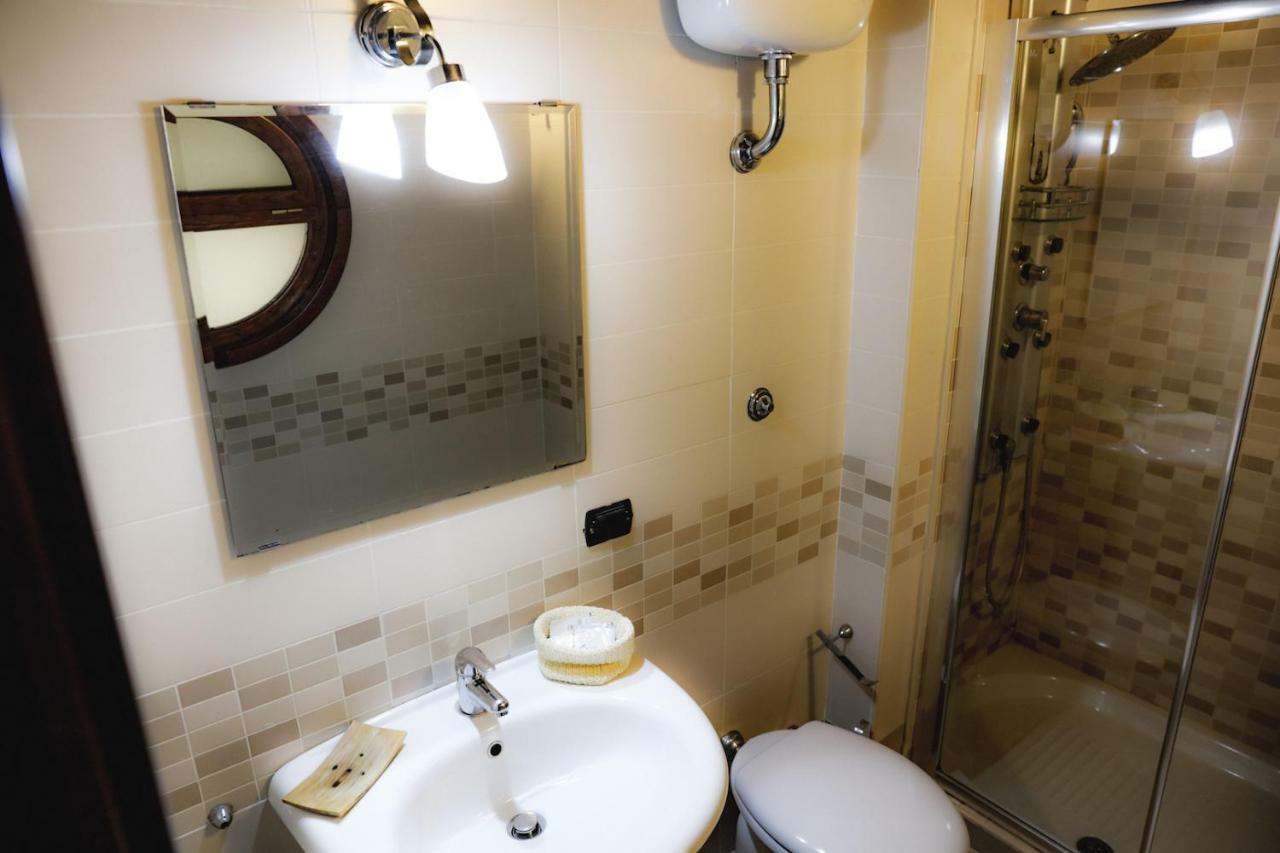 Spicchi Di Sole Bed and Breakfast Νάπολη Εξωτερικό φωτογραφία